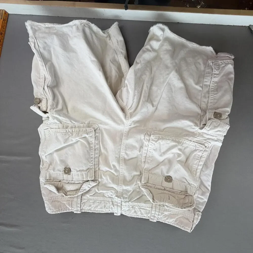 American Eagle Outfitters Cargo Shorts Mens 38 Beige 11 Inseam Longer Length